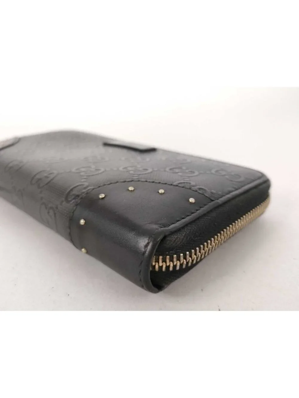 Gucci Wallet Diamante Black Leather GG Pattern Embossed Studs Zip Around Gold
